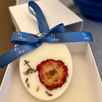 Wax bar with Bdesign ribbon