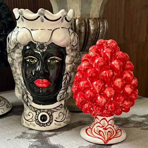 Ceramic hand painted Testa di Moro together with mini pine cone red